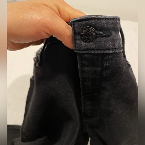 A & F- Simone high rise jeans - Picture 10 of 13